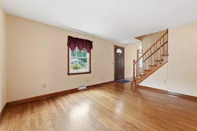 14 Duggan Circle, Springfield, MA 01119 - Photo 9