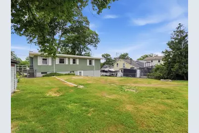 48 Pinedale Ave, Billerica, MA 01821 - Photo 5