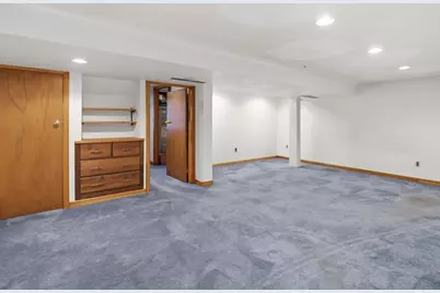 48 Pinedale Ave, Billerica, MA 01821 - Photo 29