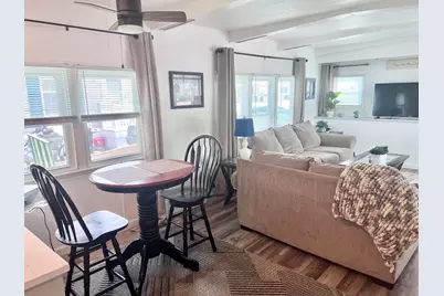 160 Washington St #17, Plainville, MA 02762 - Photo 3