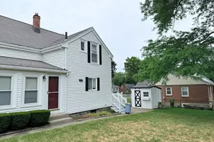 114 Bunker Hill Ln, Quincy, MA 02169 - Photo 5