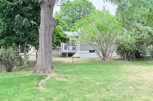 114 Bunker Hill Ln, Quincy, MA 02169 - Photo 7