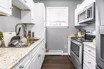 41 Railroad St, Lawrence, MA 01841 - Photo 11