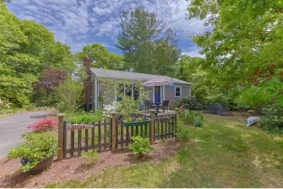 105 Taramac Rd, Barnstable, MA 02632 - Photo 31