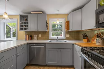 105 Taramac Rd, Barnstable, MA 02632 - Photo 13