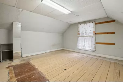 180 Lincoln St, Blackstone, MA 01504 - Photo 15