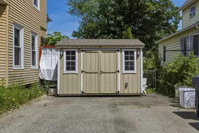 382 Pleasant St., Holyoke, MA 01040 - Photo 35