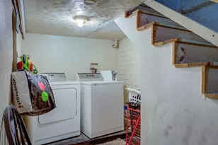 9 Forbes St, Boston, MA 02130 - Photo 17