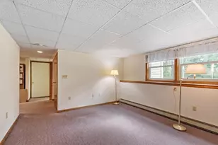 386 Sherbert Rd, Ashburnham, MA 01430 - Photo 9