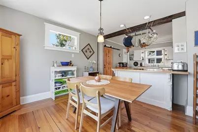24 Thomas Ave, Holyoke, MA 01040 - Photo 15