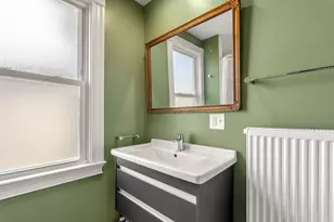 8 Franklin St, Somerville, MA 02145 - Photo 11