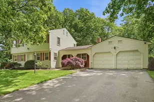 17 Raymond Dr, Wilbraham, MA 01095 - Photo 3