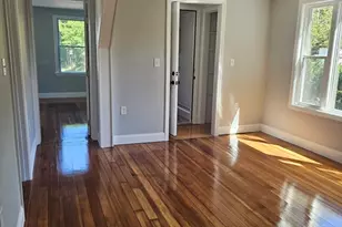32 Shores, Taunton, MA 02780 - Photo 3