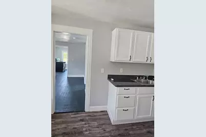 32 Shores #2, Taunton, MA 02780 - Photo 5