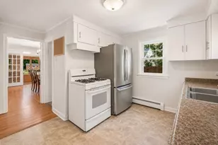 34 Lake Sargent Dr, Leicester, MA 01524 - Photo 9