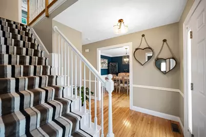 103 Meadow Creek Dr, Dracut, MA 01826 - Photo 3