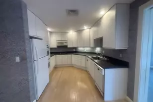 99 Florence St, Newton, MA 02472 - Photo 9