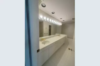 99 Florence St #60-3D, Newton, MA 02472 - Photo 13
