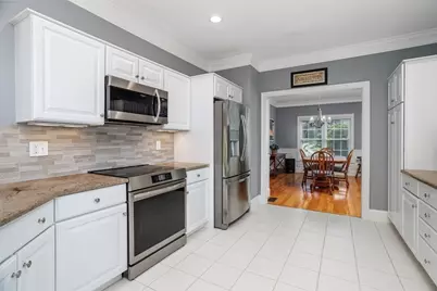 150 Nicholas Dr, Lancaster, MA 01523 - Photo 5