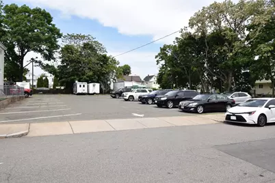 40 Oakland St, Malden, MA 02148 - Photo 13