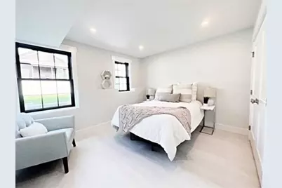 11-13 Lowell St #11B, Arlington, MA 02476 - Photo 9