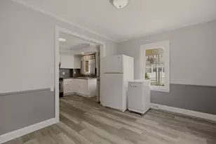 124 Woodman St, Fall River, MA 02724 - Photo 13