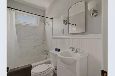 124 Woodman St, Fall River, MA 02724 - Photo 17