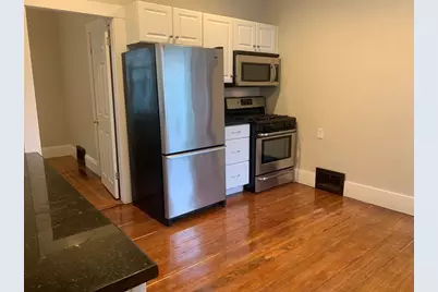 176 Chestnut St #2, Waltham, MA 02453 - Photo 3