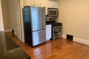 176 Chestnut St, Waltham, MA 02453 - Photo 3