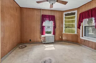 153 Locust St, Winthrop, MA 02152 - Photo 9