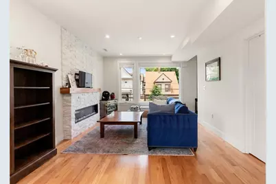 27 Hancock St #2, Medford, MA 02155 - Photo 5