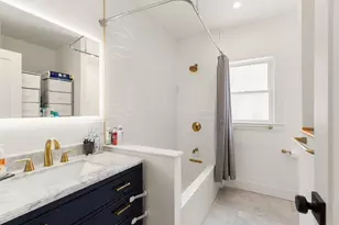 27 Hancock St, Medford, MA 02155 - Photo 17