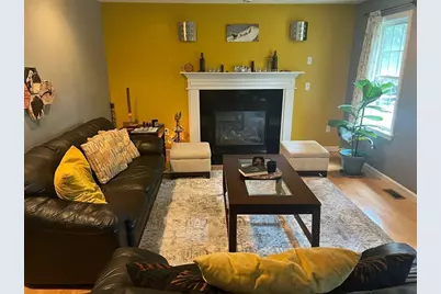 76 Stagecoach Rd, Holliston, MA 01746 - Photo 3