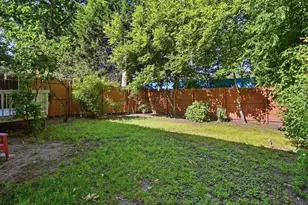 53 Luden St, Springfield, MA 01118 - Photo 37
