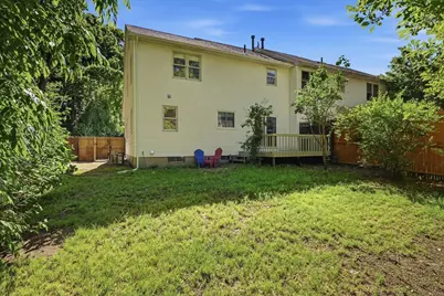 53 Luden St, Springfield, MA 01118 - Photo 39