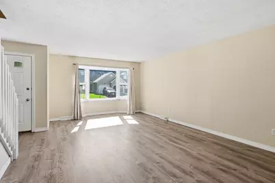 53 Luden St, Springfield, MA 01118 - Photo 5