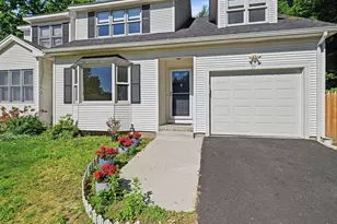 53 Luden St, Springfield, MA 01118 - Photo 3
