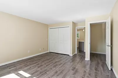53 Luden St, Springfield, MA 01118 - Photo 25