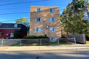 6 Waterloo St, Boston, MA 02136 - Photo 19