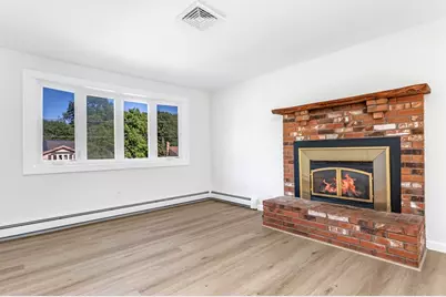 13 Oakdale St, Attleboro, MA 02703 - Photo 13