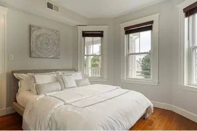 26 Park Rd #2, Belmont, MA 02478 - Photo 9