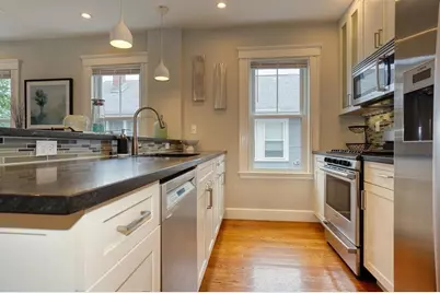 26 Park Rd #2, Belmont, MA 02478 - Photo 5