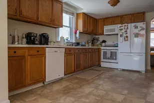 35 Jenkins, Boston, MA 02127 - Photo 3