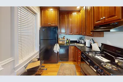 120 D St. #2, Boston, MA 02127 - Photo 5