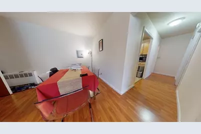 18 Juniper St #49, Brookline, MA 02445 - Photo 5