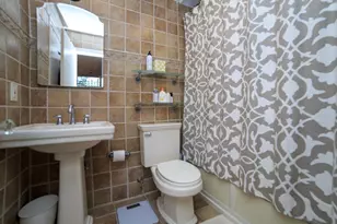 743 E 4th St, Boston, MA 02127 - Photo 9