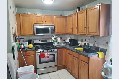 36 Perkins St #3, Salem, MA 01970 - Photo 3