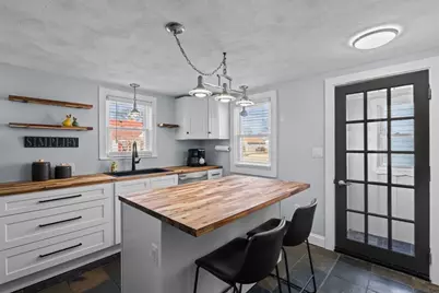19 Annette St, Pawtucket, RI 02861 - Photo 11