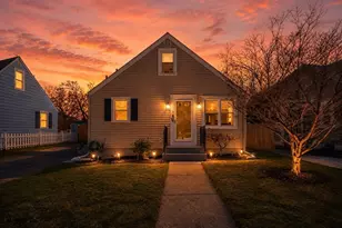 19 Annette St, Pawtucket, RI 02861 - Photo 1