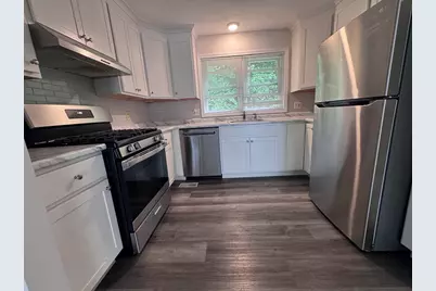 168 Pine St #5, Danvers, MA 01923 - Photo 3